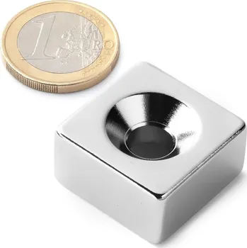 Dekorativní magnet Neodymový magnet kvádr 25 × 25 × 13 mm, s otvorem M8, síla 16 kg