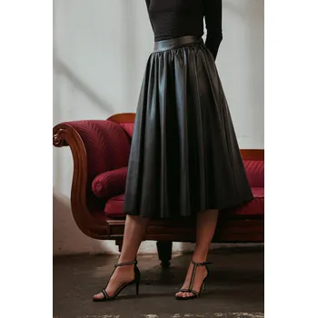 Dámská sukně Sukně Tova Noir černá s kapsami a eko kůže Velikost: 36