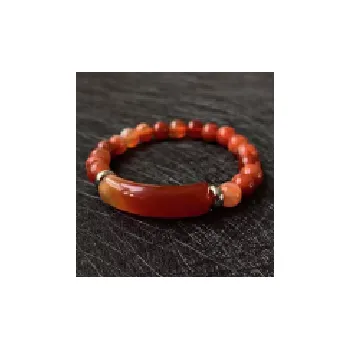 Náramek Elegantní náramek z přírodního kamene - červený achát