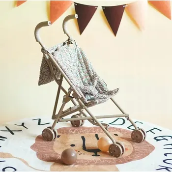 Kočárek pro panenku Skládací kočárek pro panenky – květinový vzor ve vintage stylu, golfový kočárek