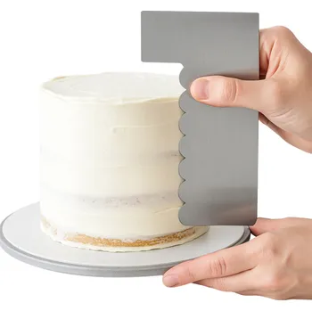 Kuchyňská stěrka Škrabka na dort, hladítko, cukrářská stěrka , stěrka na omítání, zdobička krém