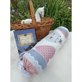 Povlak na dekorativní polštářek Podhlavník - pro holčičku - kočičky a srdíčka