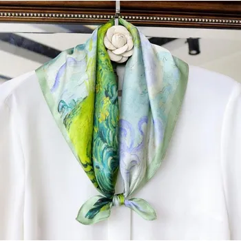 Šátek Malý šátek z hedvábí- Zelené louky