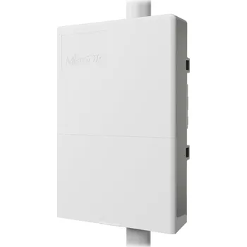 MikroTik netFiber 9, 4x SFP+, 5x SFP, 1x GbE PoE in, L5