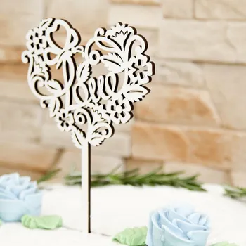 Obraz Zápich na svatební dort - srdíčko s nápisem Love | DUBLEZ