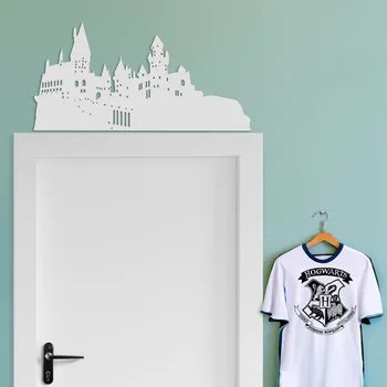 Obraz Dřevěný obraz z Harryho Pottera - Bradavice, Bílá | DUBLEZ