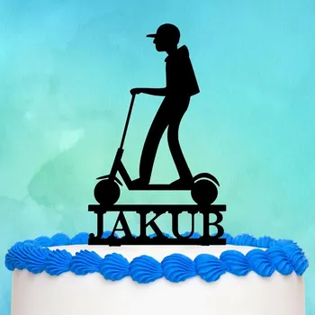 Obraz Zápich na dort se jménem - Koloběžka s chlapcem | DUBLEZ