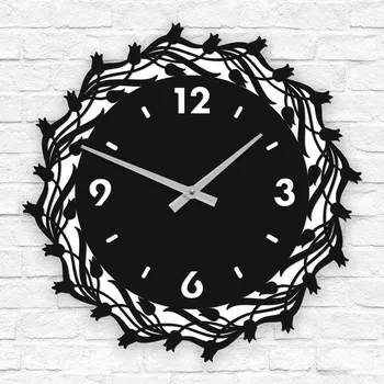 Hodiny Dřevěné hodiny do obýváku - Tulipány, Černá | DUBLEZ