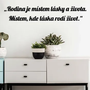 Samolepící dekorace Dřevěný citát o rodině na zeď | DUBLEZ
