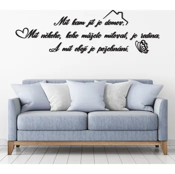 Samolepící dekorace Dřevěný citát o lásce k rodině | DUBLEZ