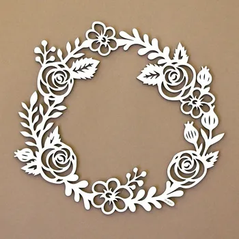 Věnec Letní věnec na dveře ze dřeva - Růže | DUBLEZ