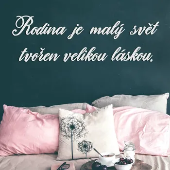 Samolepící dekorace Dřevěný citát o rodině a lásce | DUBLEZ