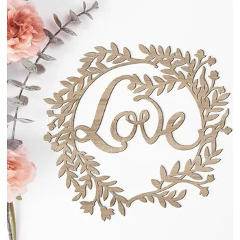 Věnec Dřevěný ozdobný věnec na dveře - Love | DUBLEZ