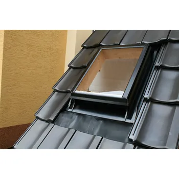 Vikýř Univerzál 500x600 hnědý RAL 8017