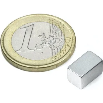 Dekorativní magnet Neodymový magnet kvádr 10&nbsp;×&nbsp;6&nbsp;×&nbsp;6&nbsp;mm, pozinkovaný, síla 2,1&nbsp;kg