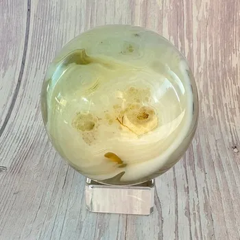 Achát šedý leštěný koule Madagaskar 10 cca ø 6,4 cm, 380 g