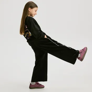 Reserved - Velurové kalhoty s širokými nohavicemi - černý - 867FF-99X - 867FF-99X-116