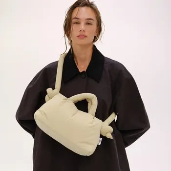 Cestovní taška ÖLEND Taška Mini Ona Soft - Butter yellow