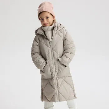 Dívčí bunda Reserved - Dlouhý prošívaný kabát s kapucí - béžová - 246EX-08X - 246EX-08X-152