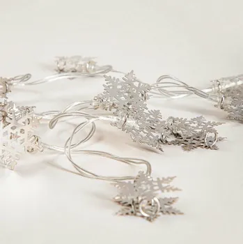 Vánoční dekorace Světelný řetěz | SNOFLOCK | stříbrné sněhové vločky | 40 cm | 753978