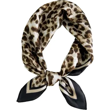 Šátek IM 33900 Leopard