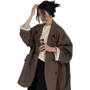Dámské elegantní sako s límečkem a kapsami Jednobarevné sako na knoflíky z polyesteru Stylový kabátek v různých barvách pro práci i volný čas hnědá L