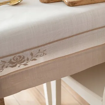 ubrus ASTRA Ubrus s výšivkou, 140x220 cm, barva 001 bílá