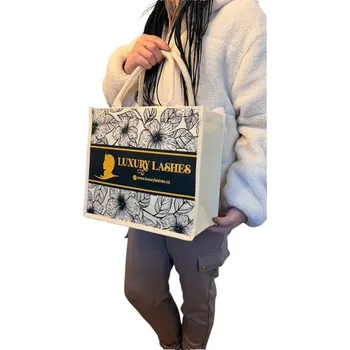 Sportovní taška Luxury Lashes Elegant Bag