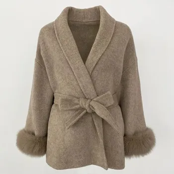 Dámský kabát Best Fashion Vlněný kabát s kožešinovými manžetami a volným střihem Velikost: L, Barva (Varianta): Khaki