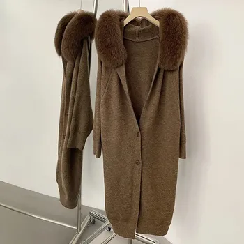 Dámský kožich Best Fashion Dámský dlouhý svetr s kapucí a lemem z pravé kožešiny Velikost: ONE SIZE, Barva (Varianta): Hnědá