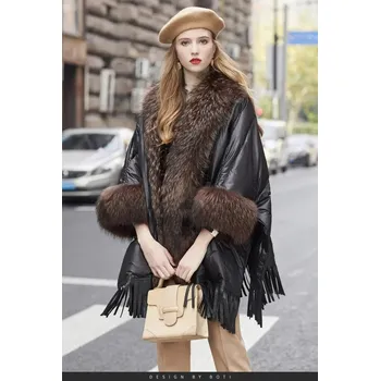 Dámský kabát Best Fashion Dámský dlouhý péřový kabát s kožešinovým límcem z mývala Velikost: ONE SIZE, Barva (Varianta): Černá