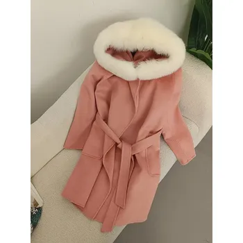 Dámský kabát Best Fashion Dámský vlněný kabát s kapucí a páskem s kožešinovým límcem Velikost: S, Barva (Varianta): pink beige
