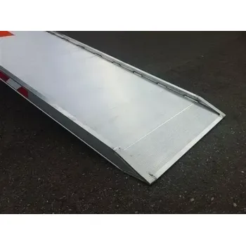 Metalmec Hliníková nájezdová rampa M402 - 3600x750 mm, nosnost 1000 kg