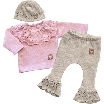 Baby Nellys Pletená soupravička s volánkem Heart, 3D, kabátek, kalhoty a čepička, růžová/béžová Velikost: 68 (3-6m)