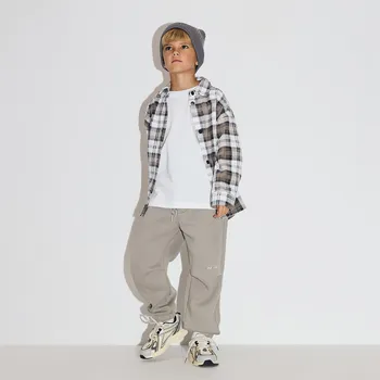 Chlapecké kalhoty Reserved - Zateplené kalhoty joggers - světle šedá - 158FI-09X - 158FI-09X-116