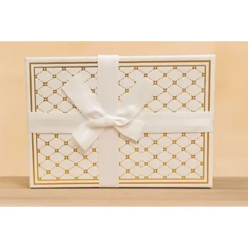 Dárková krabička Dárková krabička bílá střední