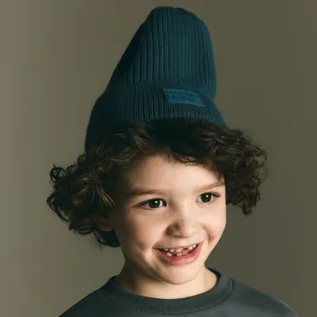 Čepice Reserved - Čepice z viskózou - tmavě tyrkysová - 710GT-69X - 710GT-69X-9Y1