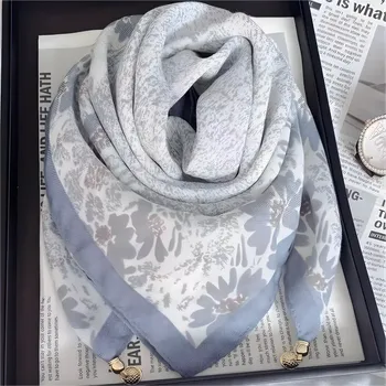 Šátek Šátek TK 38920 Šedá/Bílá