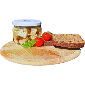 Nakládaný kozí sýr Lafeta s bazalkou a sušenými rajčaty, 215 g