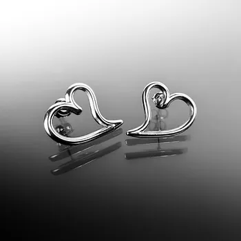 Náušnice Minimalistické náušnice ve tvaru srdce z chirurgické oceli č. 1678