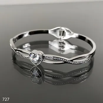 Náramek Ocelový náramek zabalený v dárkové krabičce č. 727