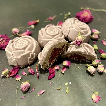 Čokoláda RAW višňovo-čokoládový dort, 1ks 85 g