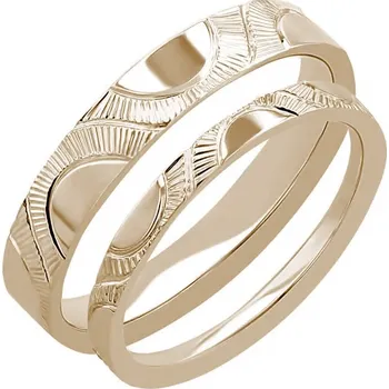 Prsten Snubní prsteny s ruční rytinou slunce z oříškového zlata Villa