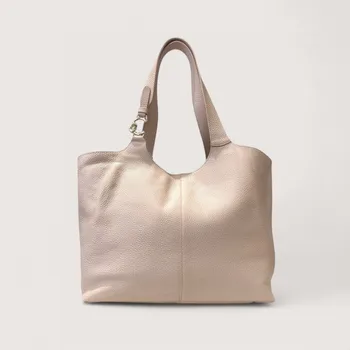 Kabelka COCCINELLE C-EASY LARGE KOŽENÁ KABELKA ROSETTE AW25