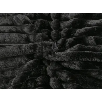 Kožešina s pruhy / imitace činčily, střední, 8 černá