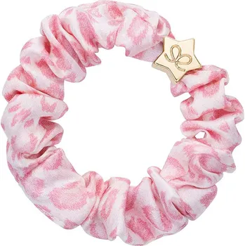 By Eloise London Gold Star Silk Scrunchie barva Pink Leopard