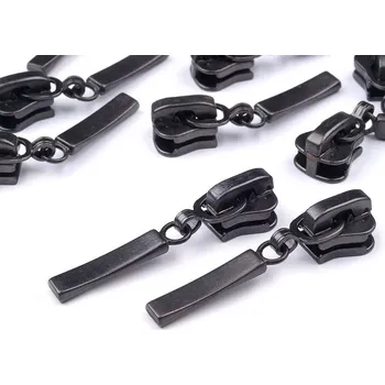 Zip Jezdec ke kostěným zipům No 5 ozdobný, střední, 6 nikl černý