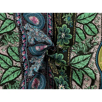 Bavlněná látka / plátno s řidší vazbou orientální, střední, 3 zelená sv.