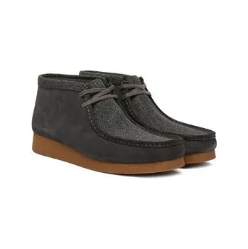 Pracovní obuv Kotníková obuv Clarks WallabeeEVO BT 26183994 Šedá 44
