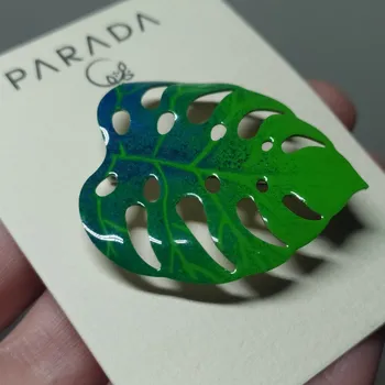 Brož Lucie Horáková Brož smaltovaná - monstera